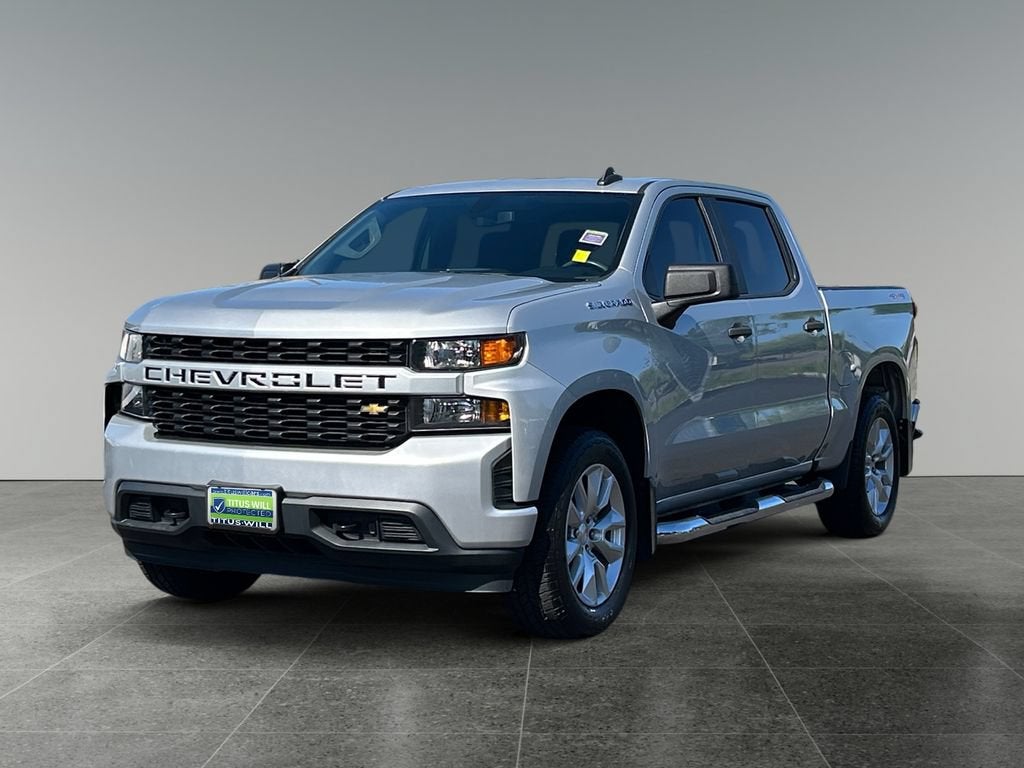2020 Chevrolet Silverado 1500 — rear three-quarter view
