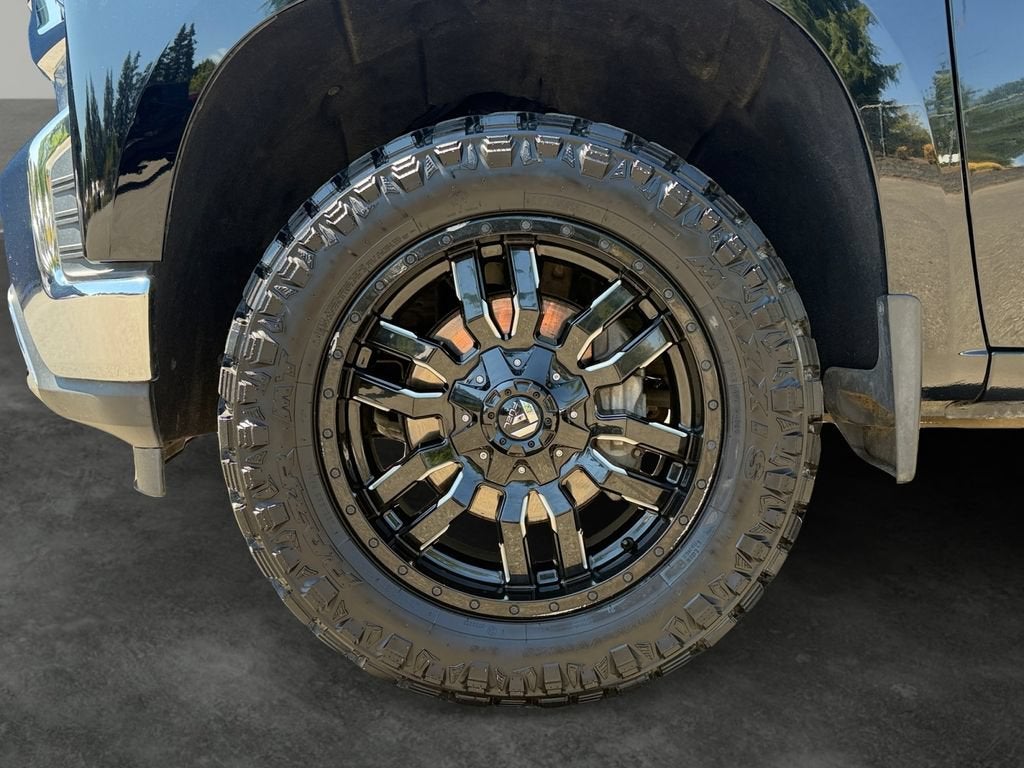 2019 Chevrolet Silverado 1500 — interior view