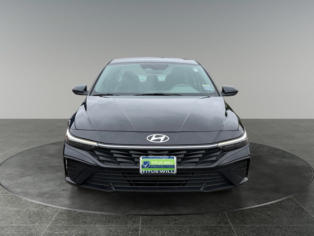 2024 Hyundai Elantra — side profile view