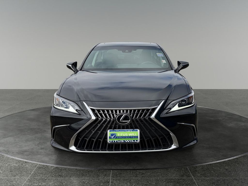 2023 Lexus ES — side profile view