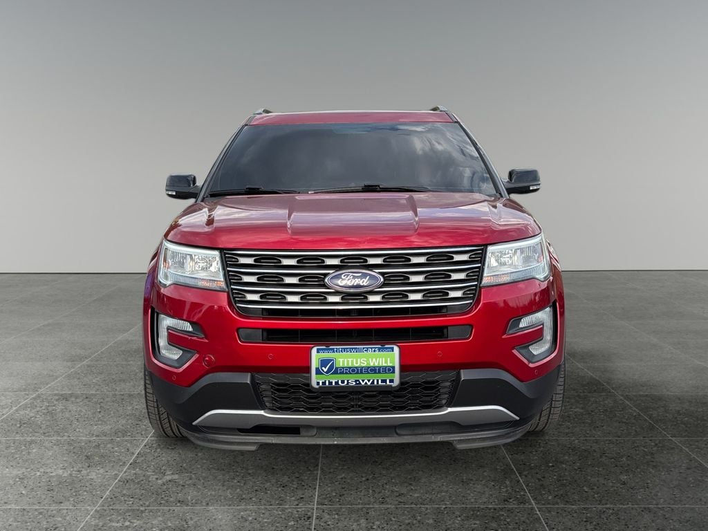 2017 Ford Explorer — side profile view