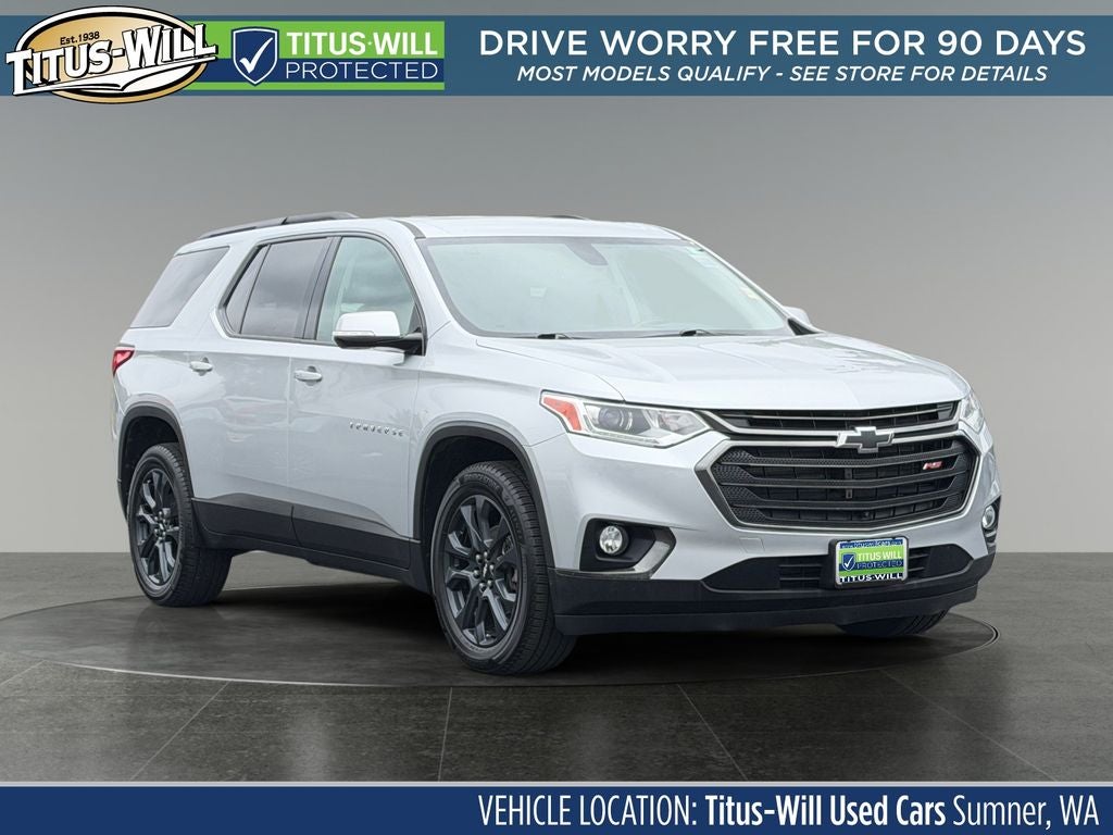 2019 Chevrolet Traverse RS 2LT in Silver Ice — front three-quarter view