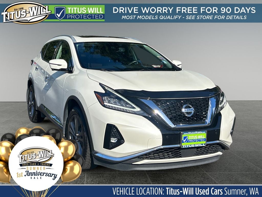 2022 Nissan Murano Platinum in Pearl White Tricoat — front three-quarter view